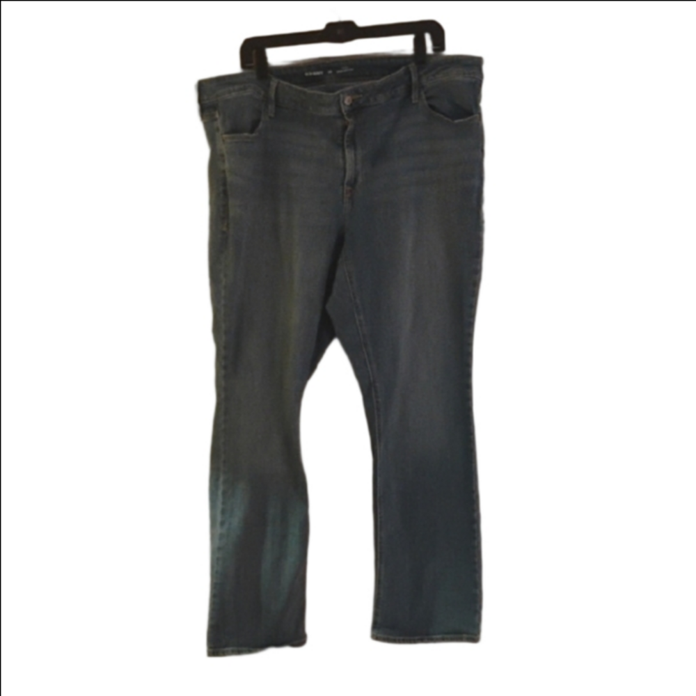 Old Navy Plus Size, Size 20, Mid Rise wow Boot Cut Jeans. Super Soft.